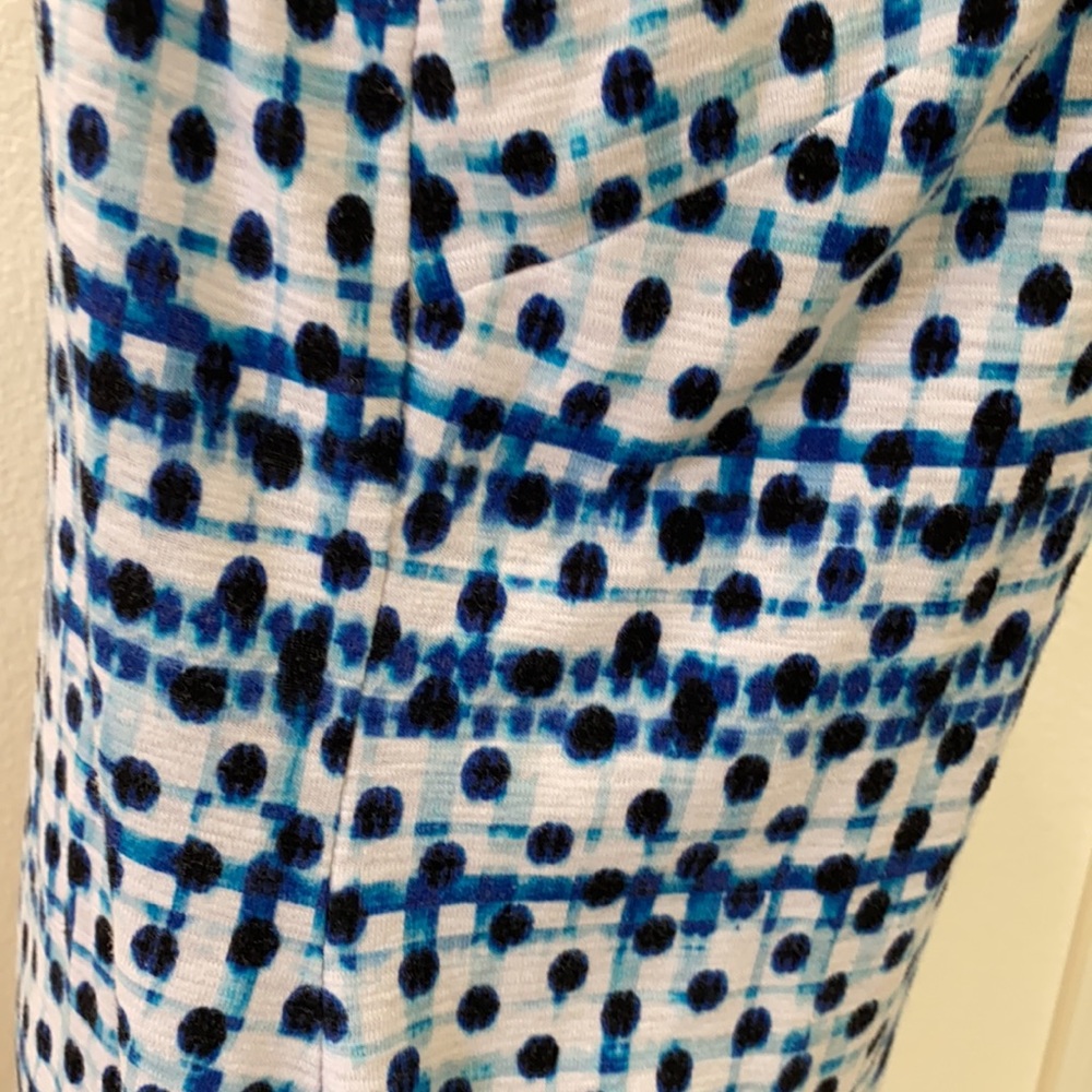 Tommy Bahama Tank Dress. - Picture 3 of 9